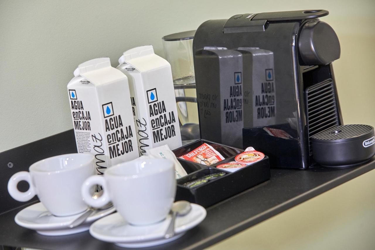 L&H La Latina Selection Aparthotel Madrid Buitenkant foto