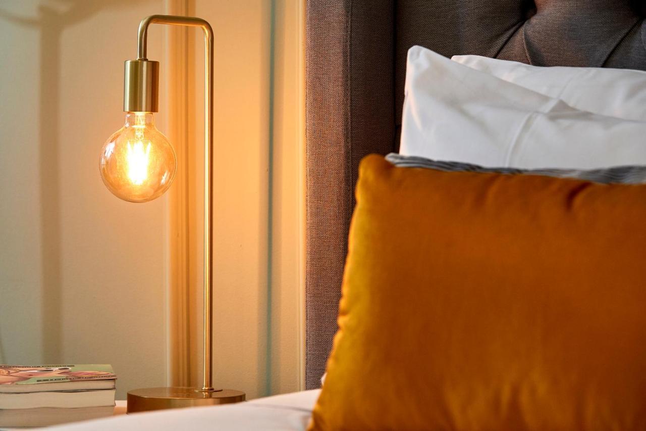L&H La Latina Selection Aparthotel Madrid Buitenkant foto